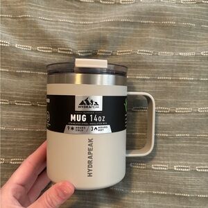 Brand New never used Hydrapeak Stainless Steel Mug - Cream